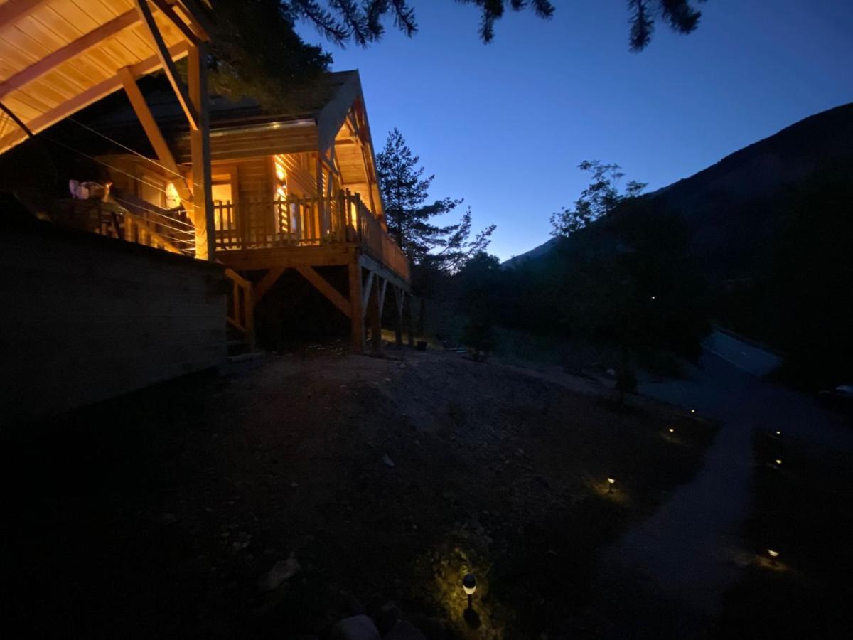 Chalet L'Empreinte Saint-Etienne-de-Tinee Exterior photo